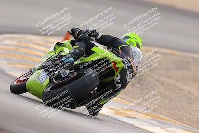 media/Dec-17-2022-SoCal Trackdays (Sat) [[224abd9271]]/Turn 10 Backside (120pm)/